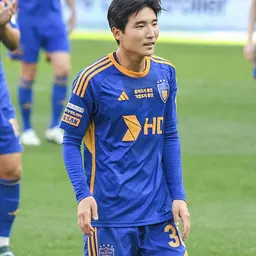 Portrait of Kang Yun-gu