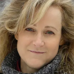 Portrait of Monique Deland