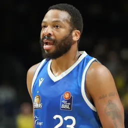 Portrait of Quantez Robertson