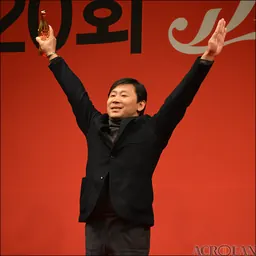 Portrait of Lee Joo-hyung