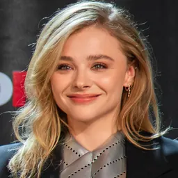 Portrait of Chloë Grace Moretz