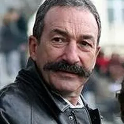 Portrait of Carlos Zalduendo