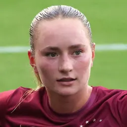 Portrait of Heather Gilchrist