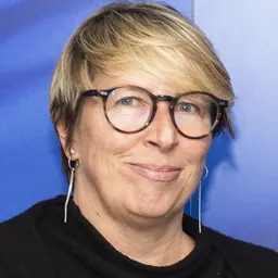 Portrait of Caroline Gennez
