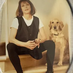 Portrait of Linda Grinberg