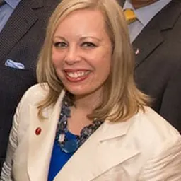 Portrait of Denise Batters