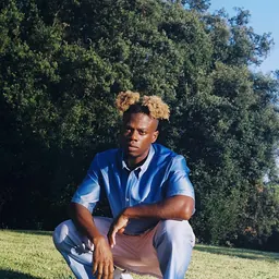 Portrait of Tobi Lou