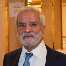 Portrait of Ehsan Mani