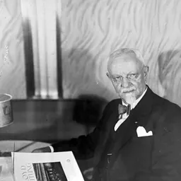 Portrait of Richard Bartholdt