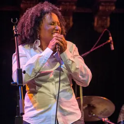 Portrait of Vicki Randle