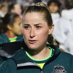 Portrait of Heather Stainbrook