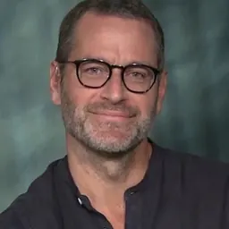 Portrait of Peter Hermann