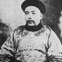 Portrait of Luke Chia-Liu Yuan