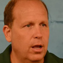 Portrait of Daylin Leach
