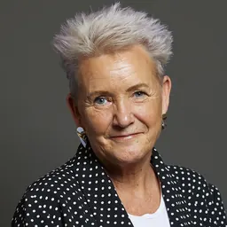Portrait of Lorraine Beavers
