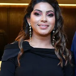 Portrait of Aminath Rishfa