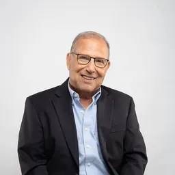 Portrait of Ram Reifen