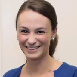 Portrait of Sheena Chestnut Greitens