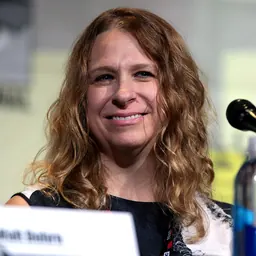 Portrait of Gina Shay