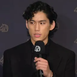Portrait of Berant Zhu