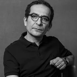 Portrait of Mehdi Vosoughnia