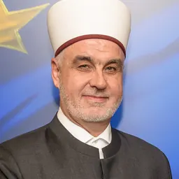 Portrait of Husein Kavazović