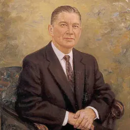 Portrait of Wilbur Daigh Mills
