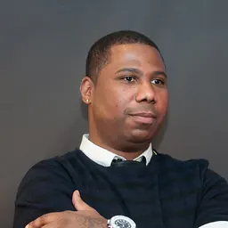 Portrait of Swingfly