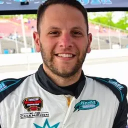 Portrait of Justin Bonsignore