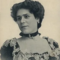 Portrait of Emília de Oliveira