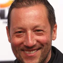 Portrait of Oliver Broumis