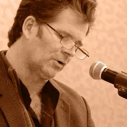 Portrait of Andre Dubus III