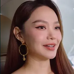 Portrait of Minh Hằng