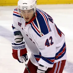 Portrait of Artem Anisimov