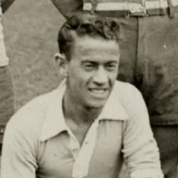 Portrait of Santos Urdinarán