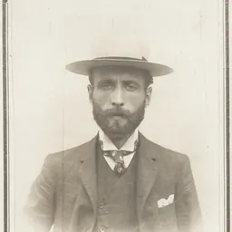 Portrait of Edward Joris