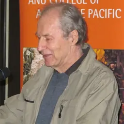 Portrait of Harold Crouch