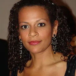 Portrait of Alison Stewart