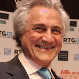 Portrait of John Suchet