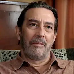 Portrait of Ciarán Hinds