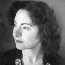 Portrait of Helle Busacca