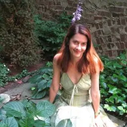 Portrait of Katherine Vaz