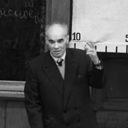 Portrait of Isaak Kikoin