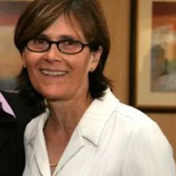 Portrait of Kathy Webb