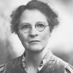 Portrait of Winifred Kiek