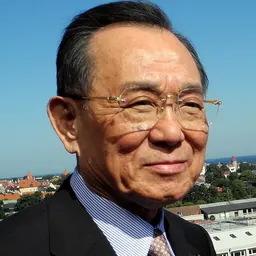 Portrait of Masaaki Yamazaki