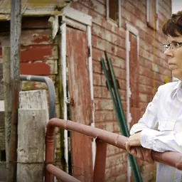 Portrait of Annette Dubas