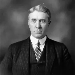 Portrait of Andrew Haydon