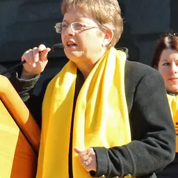 Portrait of Terri Carver