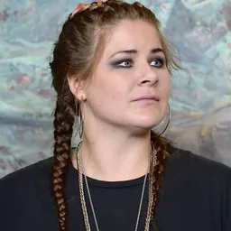 Portrait of Emma Broomé